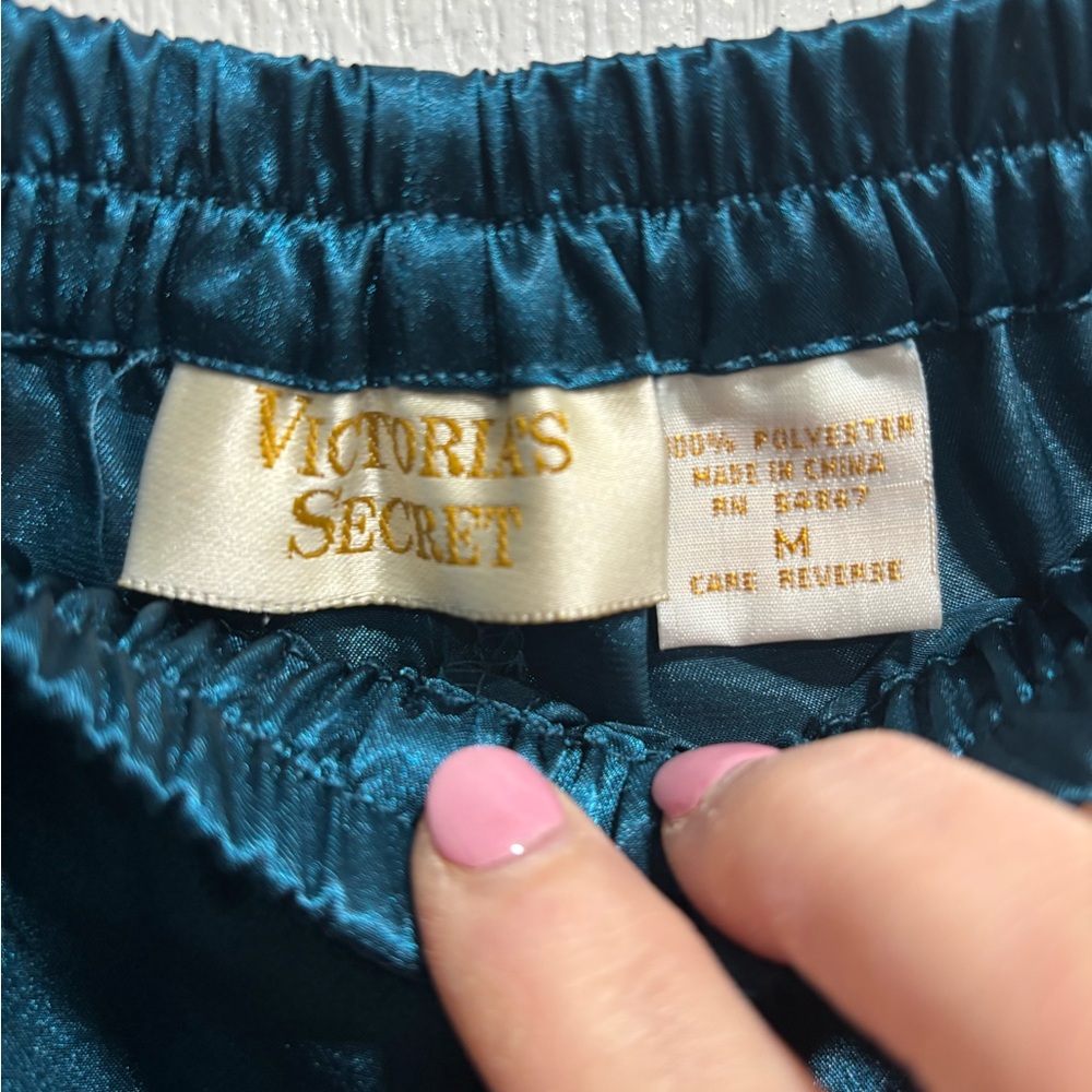 Victoria's Secret Vintage Gold Label Teal Jacquard Satin Pajama Pant Set, Medium - Picture 9 of 10